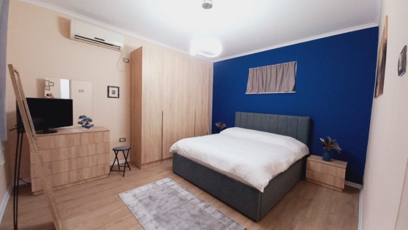 Tirane, jepet me qera shtepi 1+1 Kati 1, 72 m² 550 € (Ali Demi)