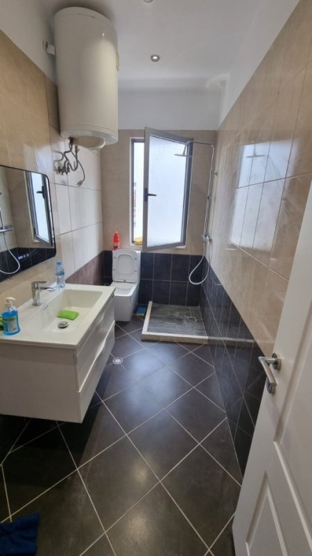 Shitet Apartamenti 1+1 ne Astir pranë Vila L!,  108.000 €URO