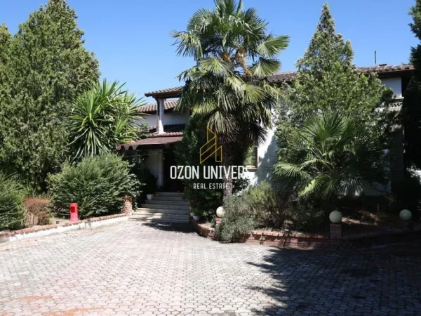 Berat, shitet 2 Katshe Kati 2, 219 m² 350.000 € (Berat)