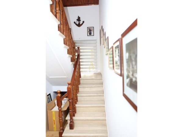 Berat, shitet 2 Katshe Kati 2, 219 m² 350.000 € (Berat)