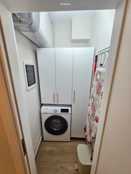 Tirane, jepet me qera apartament 2+1+Ballkon Kati 3, 75 m² 820 € (Myslym Shyri)