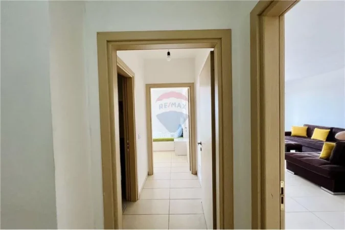 Tirane, jepet me qera apartament 1+1 Kati 3, 430 € (Aleksander Moisiu)