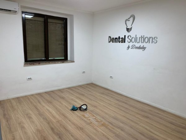 Tirane, jepet me qera ambjent biznesi Kati 2, 66 m² 727 € (Kryqezimi i Vasil Shantos.)