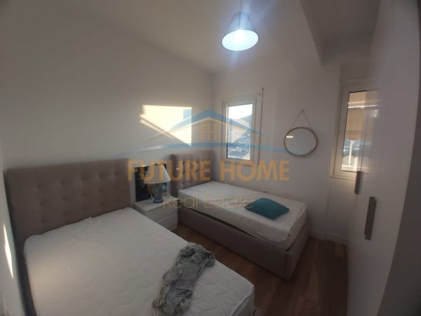 SHITET APARTAMENT 2+1+POST PARKIMI , REZIDENCA GOLDEN PARK PRANE SPITALIT AMERIKAN 3