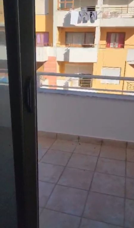 Tirane, shitet apartament 2+1+Ballkon Kati 4, 116 m² 163.000 € (YZBERISHT)