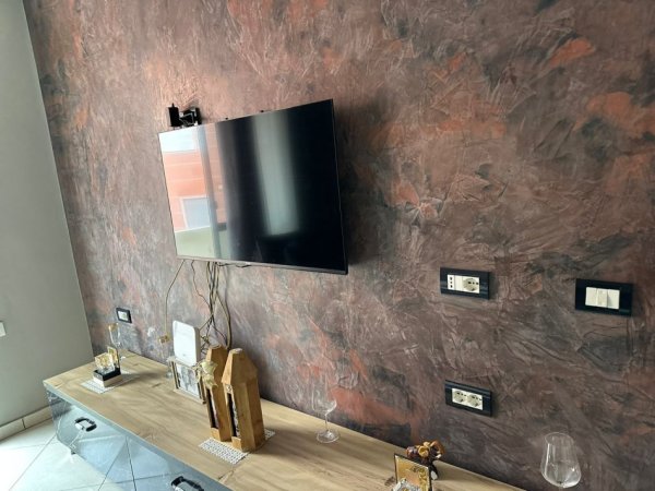 Tirane, jepet me qera apartament 2+1+Ballkon Kati 4, 100 m² 550 € (Xhamia e Selites)