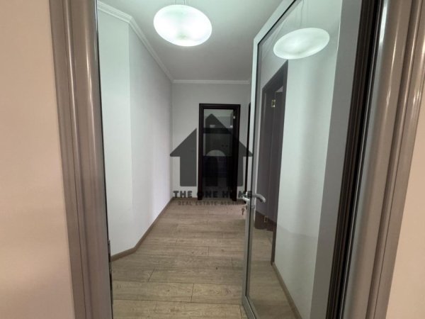 Tirane, shitet apartament 2+1+Ballkon Kati 3, 103 m² 258.000 € (21 - Dhjetori Bkt Bank)