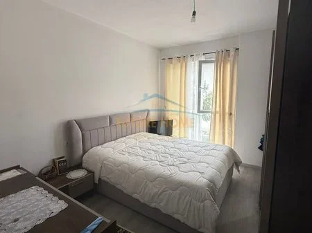 Shitet, Apartament 2+1, Kompleksi Univers City, Tiranë. AREA60111