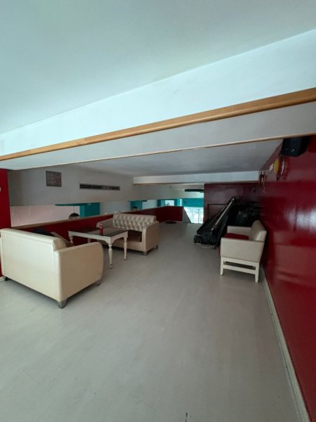 Tirane, shitet ambjent biznesi Kati 1, 132 m² 353.000 € (ASTIR)