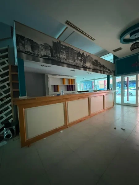 Tirane, shitet ambjent biznesi Kati 1, 132 m² 353.000 € (ASTIR)