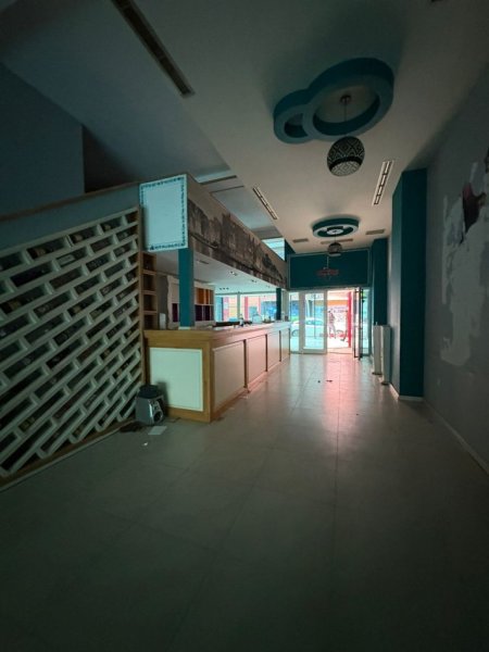 Tirane, shitet ambjent biznesi Kati 1, 132 m² 353.000 € (ASTIR)
