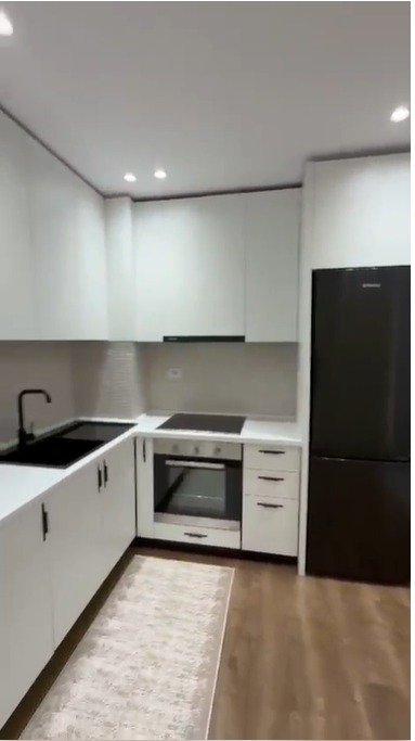 Tirane, shitet apartament 1+1+Aneks+Ballkon Kati 6, 62 m² 118.000 € 