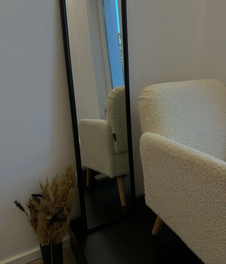 Tirane, ndarje qeraje ambjent biznesi Kati 2, 260 € (Shallvaret perball tajvanit)