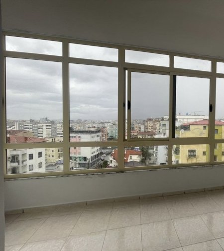 Shqiperi, jepet me qera apartament 1+1 Kati 5, 70 m² 550 € 