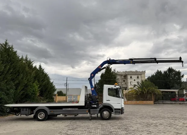 Tirane, shes Karroatrec MB ATEGO 1218, Nafte, e bardhë manuale