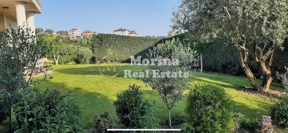 Tirane, jepet me qera Vile 3 Katshe , 550 m² 2.000 € (Teg)