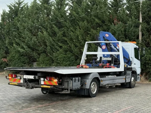 Tirane, shes Karroatrec MB ATEGO 1218, Nafte, e bardhë manuale