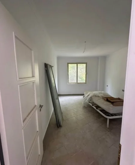 Durres, shitet apartament 2+1 Kati 6, 130.000 € 