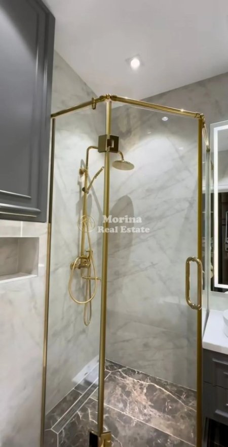 Tirane, shitet apartament 2+1 Kati 6, 165 m² 820.000 € (Vilat Gjermane)