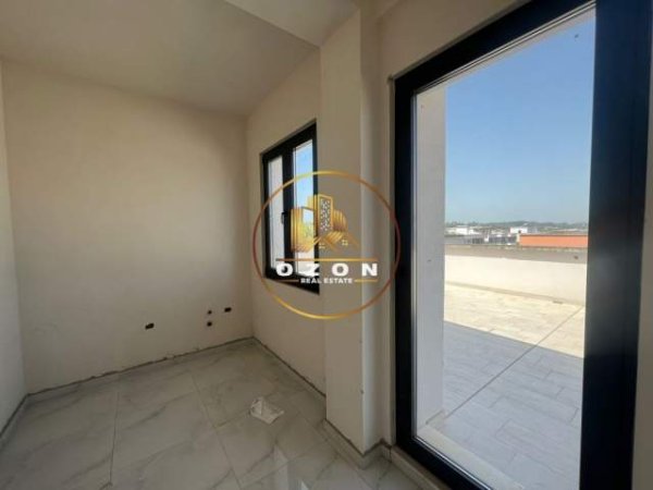 Tirane, shitet Penthouse 2+1+A+BLK Kati 9, 119 m² 211.000 Euro (UNAZA E RE)