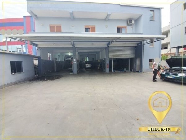 Tirane, shitet ambjent biznesi Kati 0, 2.190 m² 750.000 Euro (Kamez)