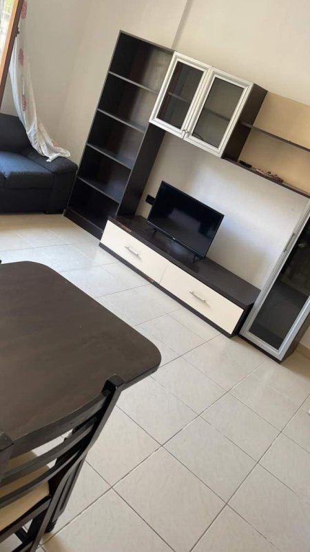 Tirane, jepet me qera apartament 1+1+BLK Kati 1, 70 m² 40.000 Leke (prane Viles Gold)