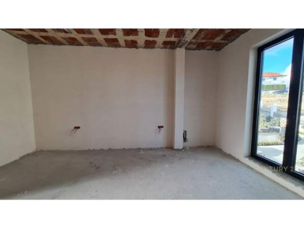 Tirane, ofert Vile 2 Katshe Kati 2, 377 m² 2.000 Euro/m2 (Mjull - Bathore, Tirane Tirana, Albania)