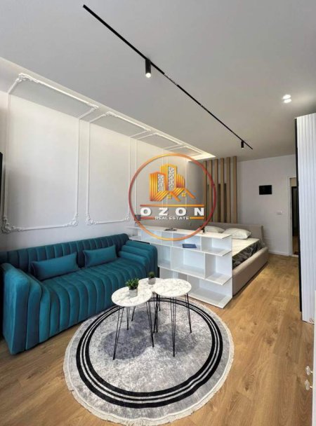 Tirane, jepet me qera garsonier 1+1 Kati 3, 34 m² 450 Euro (KOMUNA E PARISIT)