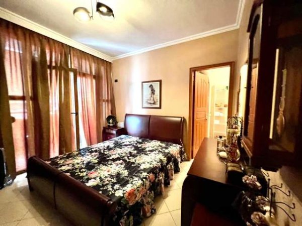 Tirane, shes apartament 2+1 110 m² 169.000 Euro (Kompleksi Delijorgji, Klinika Genius)