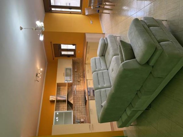 Vlore, jepet me qera  ditore apartament 2+1+A+BLK Kati 4, 120 m² Euro (Rruga: Hasan Kushta, Vlore)
