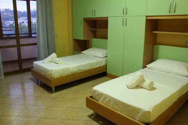 Vlore, jepet me qera  ditore apartament 2+1+A+BLK Kati 4, 120 m² Euro (Rruga: Hasan Kushta, Vlore)