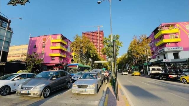 Tirane, shitet ambjent biznesi Kati 0, 100 m² 200.000 Euro (Rruga Naim Frasheri)