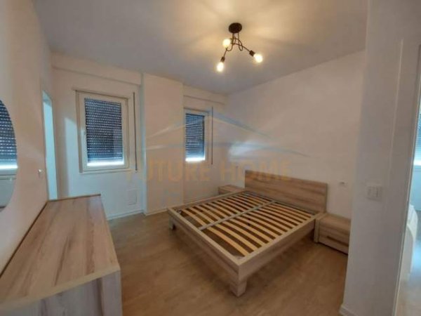 Tirane, jepet me qera apartament 2+1+BLK Kati 3, 100 m² 500 Euro (Ali Demi)