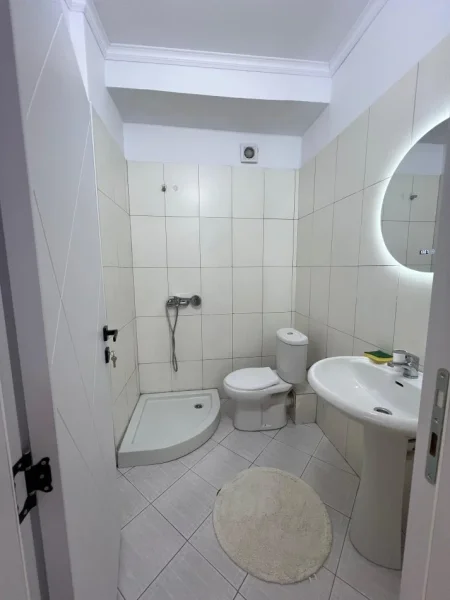Tirane, shitet apartament 2+1 , 108 m² 173.009 € (Astir)