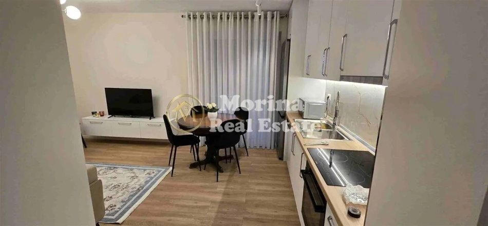 Tirane, jepet me qera apartament 2+1 Kati 3, 75 m² 800 € (Myslym Shyri)