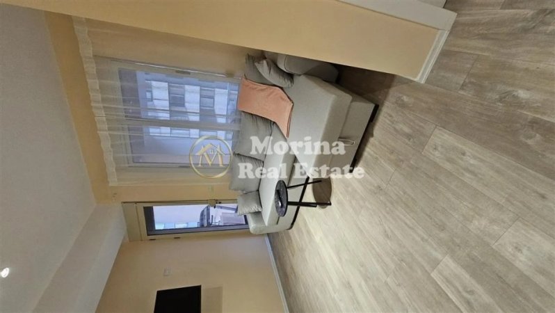 Tirane, jepet me qera apartament 1+1 Kati 4, 60 m² 800 € (Bulevardi i Ri)