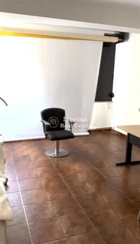 Tirane, jepet me qera ambjent biznesi Kati 2, 106 m² 800 € (Bulevardi Gjergj Fishta)