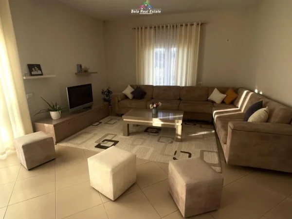 Tirane, jepet me qera Vile 2 Katshe , 360 m² 2.000 € (Sauk)