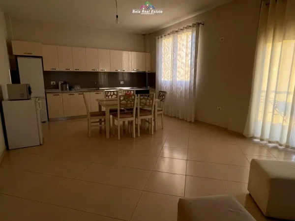 Tirane, jepet me qera Vile 2 Katshe , 360 m² 2.000 € (Sauk)