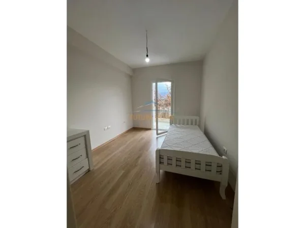 Tirane, jepet me qera apartament 2+1 Kati 2, 111 m² 650 € (Kopeshti Zoologjik,Kompleksi Mateo)