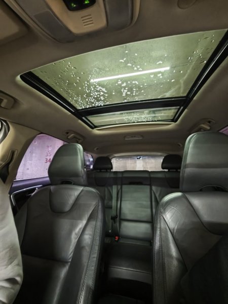 Tirane, shes makine Nafte, e bardhë automatik 201.000 km 9.900 €