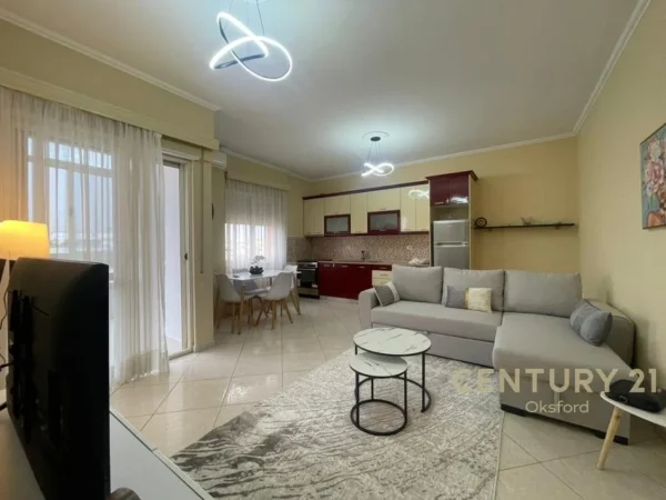 Tirane, jepet me qera apartament 1+1 Kati 5, 70 m² 550 € (Kodra e Diellit)