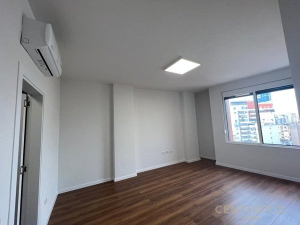 Tirane, jepet me qera apartament Kati 6, 135 m² 1.500 € (Qender)