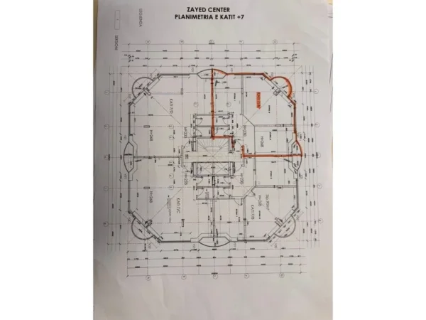 Tirane, jepet me qera ambjent biznesi Kati 7, 100 m² 1.810 € (Sheshi Wilson)