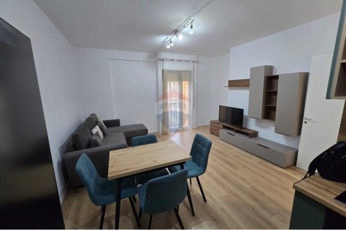 Tirane, jepet me qera apartament 1+1 Kati 3, 65 m² 700 € (Shkolla Baletit)