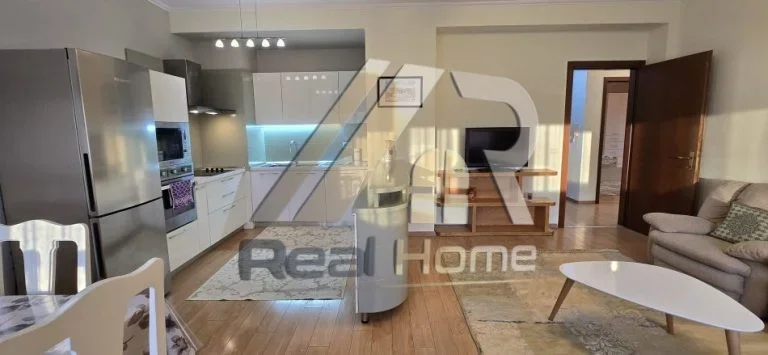 Tirane, jepet me qera apartament 2+1 Kati 7, 115 m² 750 € (Pazari i Ri)