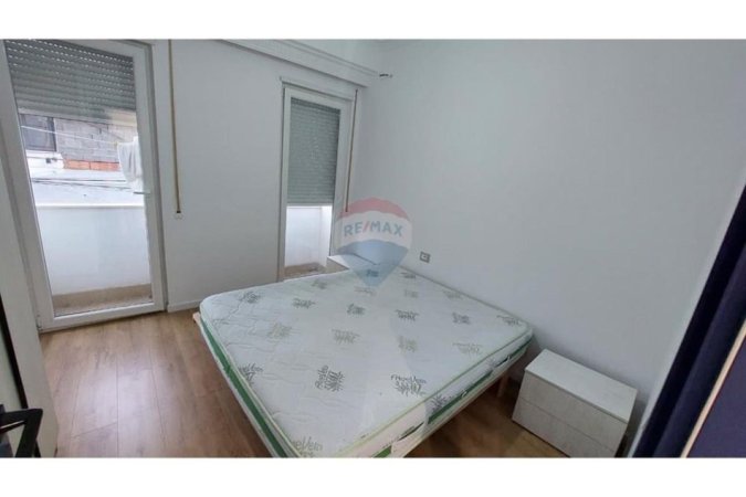 Tirane, shitet apartament 2+1 Kati 4, 89 m² 190.000 € (Brryli)