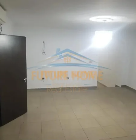 Tirane, jepet me qera zyre Kati 1, 41 m² 450 € (Lulishte 1 Maji)