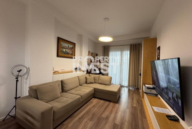 Tirane, shitet apartament 2+1 Kati 5, 133 m² 360.000 € (Pazari i ri)