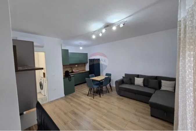 Tirane, jepet me qera apartament 1+1 , 65 m² 700 € (Shkolla e Baletit,)